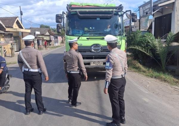 Jangan Nekat! Polres Serang Tindak Truk Odol yang Melanggar