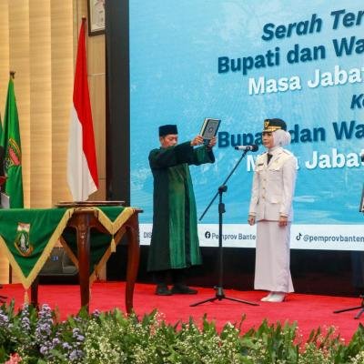 Ratu Rachmatuzakiyah - M. Najib Hamas Resmi Dilantik Sebagai Bupati dan Wakil Bupati Serang 2025–2030