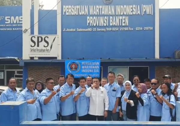 Pengurus PWI Kota Tangsel 2025–2028 Resmi Dilantik, Siap Kawal Demokrasi Lewat Jurnalistik Profesional