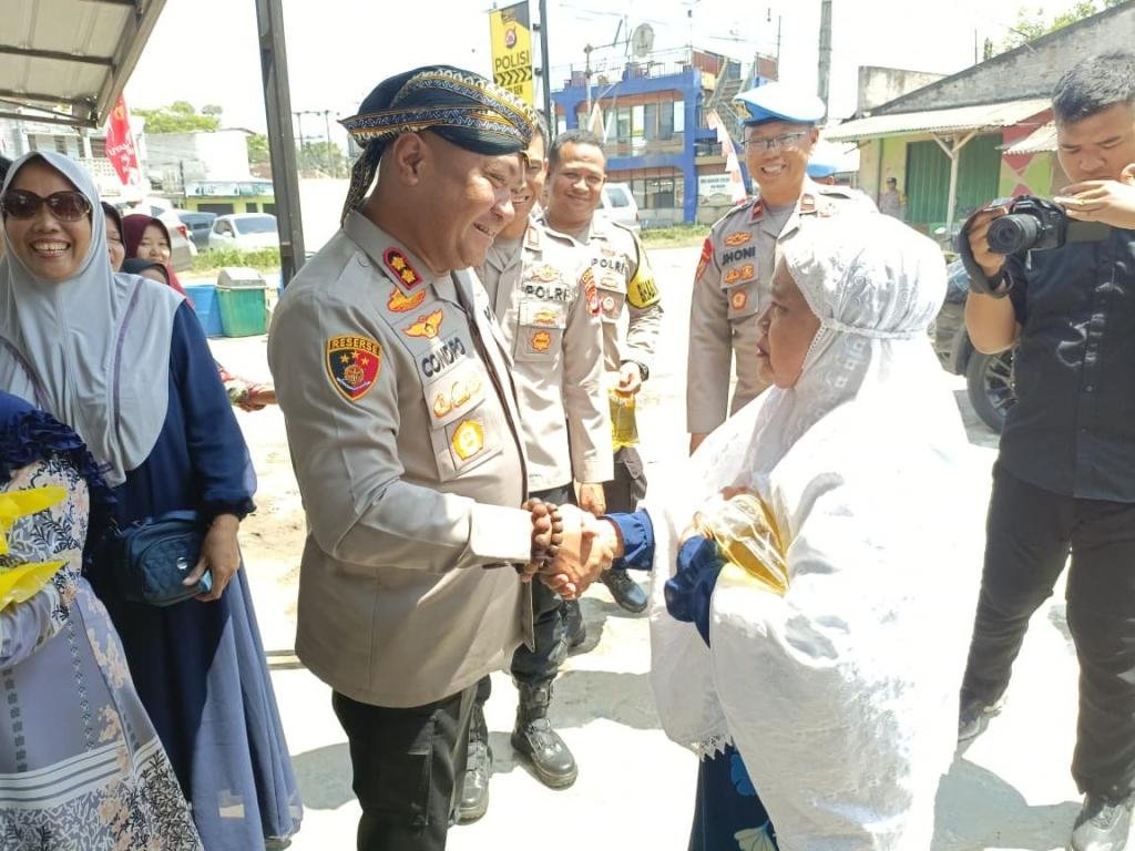 Polres Serang Gelar Gerakan Pangan Murah, Warga Antusias Dapatkan Beras dan Minyak Terjangkau