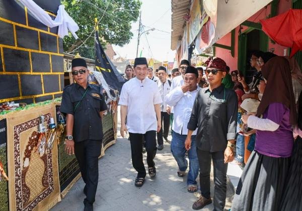 Wagub Banten Ajak Masyarakat Teladani Nabi Muhammad SAW dalam Peringatan Maulid di Cilegon