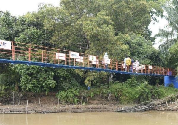 Pembangunan Jembatan Gantung di Desa Lubuk Dalam: Membuka Akses dan Meningkatkan Ekonomi Warga