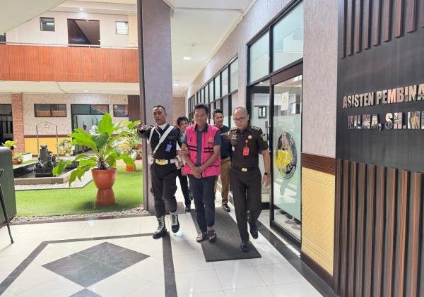 Kejati Banten Tahan dan Tetapkan Tersangka Kadis LH Tangsel