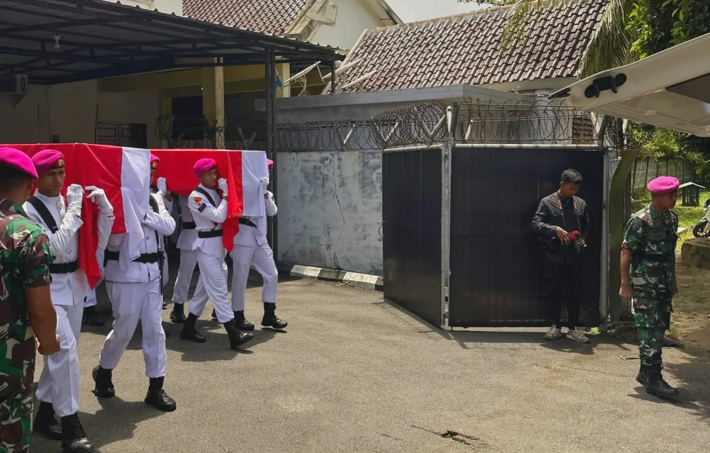 Wujud Penghargaan atas Pengabdian Prajurit, Pemprov Lampung Hadiri Prosesi Pemakaman Militer