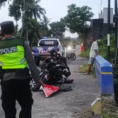 Kecelakaan Lalu Lintas di Temon, Warga Beri Pertolongan Sebelum Petugas Datang