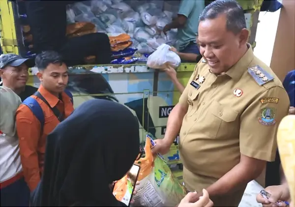 Pemkot Kota Bekasi Salurkan 19.417 Paket Sembako Bersubsidi