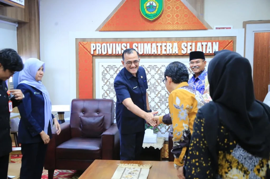 Sekda Sumsel Apresiasi Alumni Universitas Tridinanti yang Berkiprah di Pemerintahan