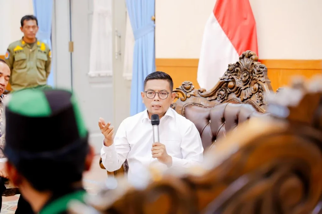 Gubernur Banten Tegaskan Komitmen Terbuka terhadap Kritik dari Mahasiswa