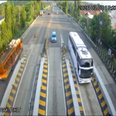 Arus Lalin Merak Sore Ini: Lancar Jaya!