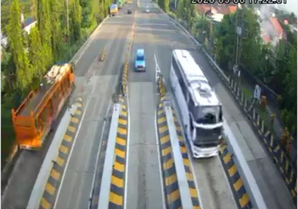 Arus Lalin Merak Sore Ini: Lancar Jaya!