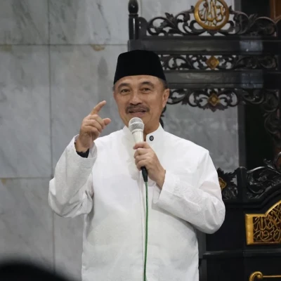 Abdul Harris Bobihoe: Masjid Pilar Kekuatan Umat