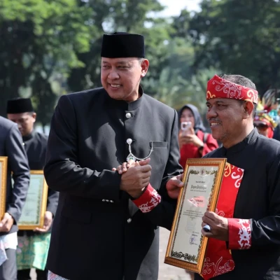 Wali Kota Bekasi Tri Adhianto Ajak Masyarakat Perkuat Kebersamaan pada HUT ke-29 Kota Bekasi