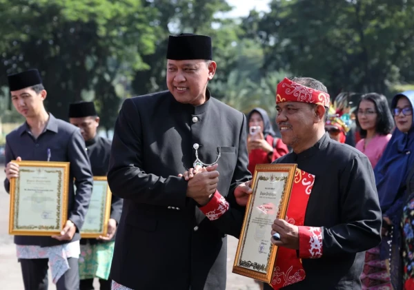 Wali Kota Bekasi Tri Adhianto Ajak Masyarakat Perkuat Kebersamaan pada HUT ke-29 Kota Bekasi