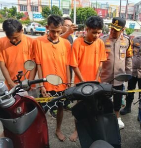 Kesal dan Gasak Motor Dinas Polisi, Polres Serang Tangkap Pelaku